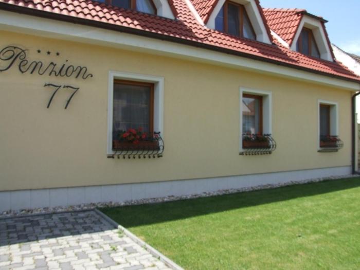 Penzion 77 - Garni Pezinok Exterior photo